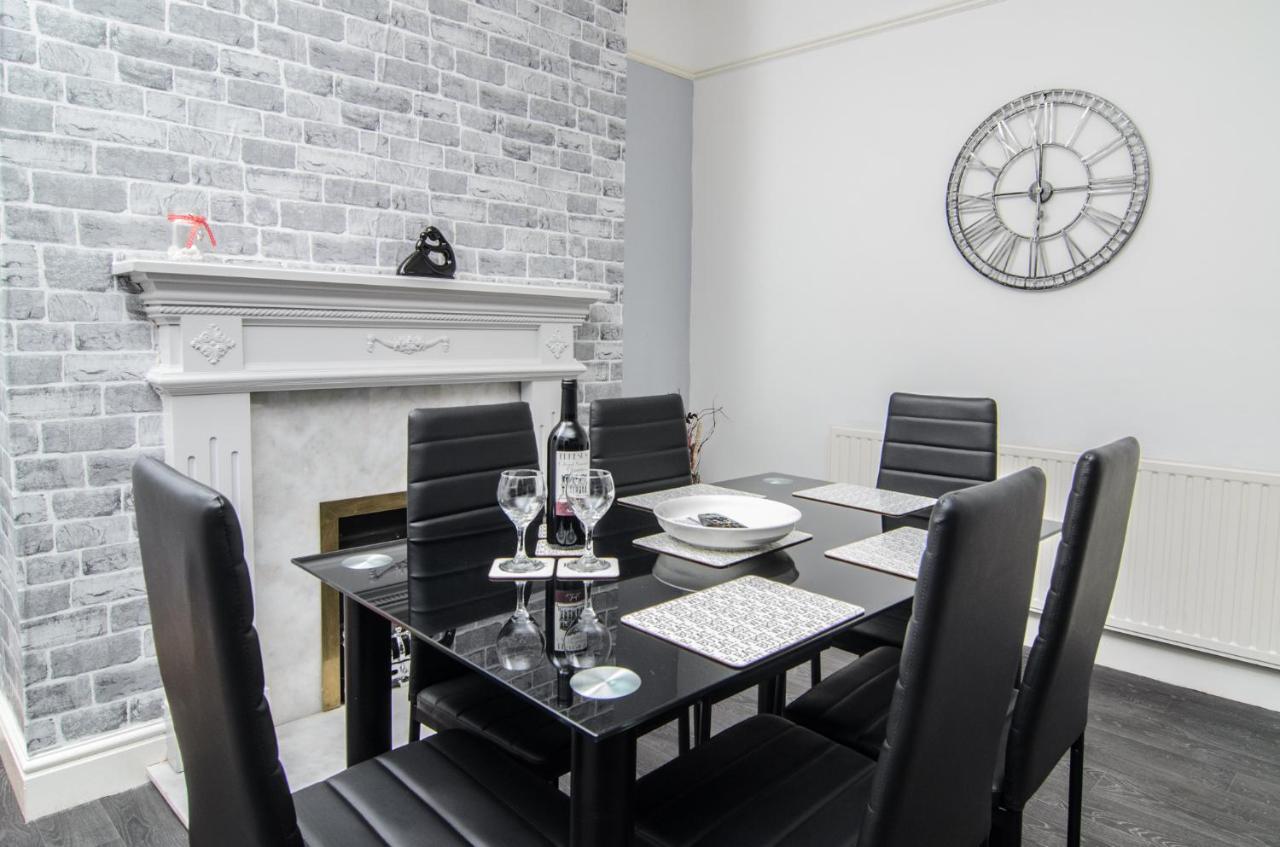 Willa Riverpool - Elegant House 1 Minute Walk To Anfield Stadium Liverpool Zewnętrze zdjęcie