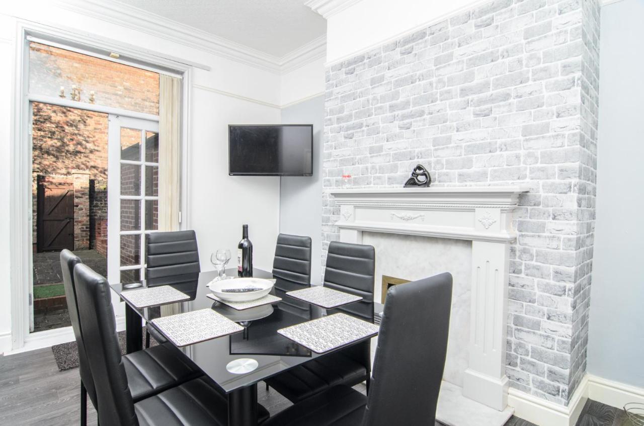 Willa Riverpool - Elegant House 1 Minute Walk To Anfield Stadium Liverpool Zewnętrze zdjęcie
